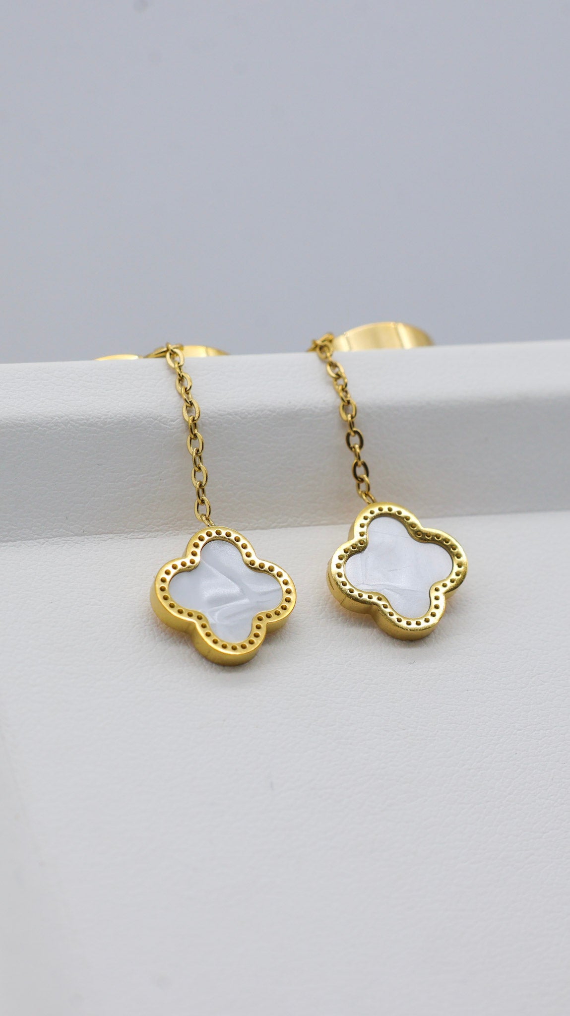 Ivory Clover Drops for Women