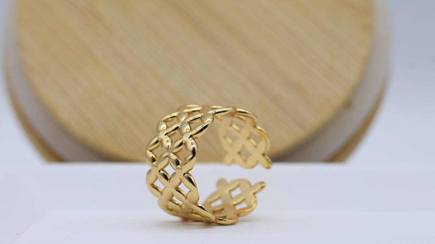 Gold Lattice Statement Ring for Women